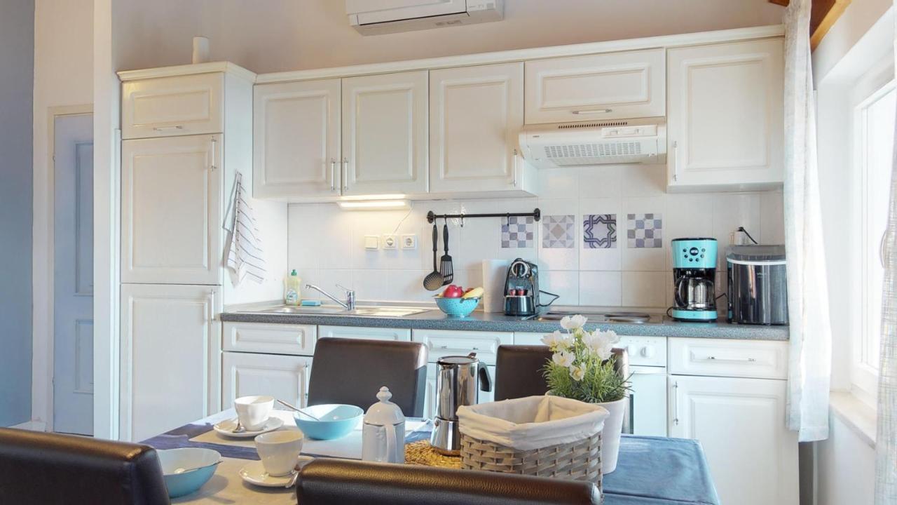 Emily Deluxe Superior 5 Star Studio Apartment, Your Piece Of Heaven With Sea & Park View Novigrad Istria Exteriér fotografie